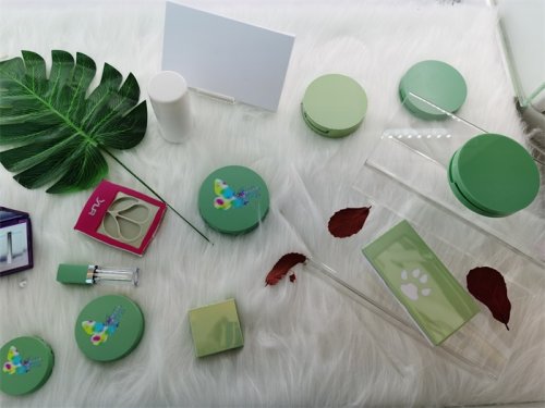 Round Plastic Compact