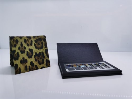 Paper Compact