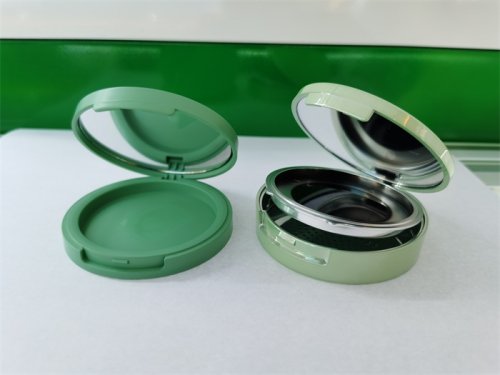 Round Plastic Compact