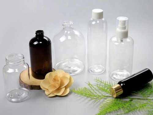 PET Bottle and Disc Cap and Spr